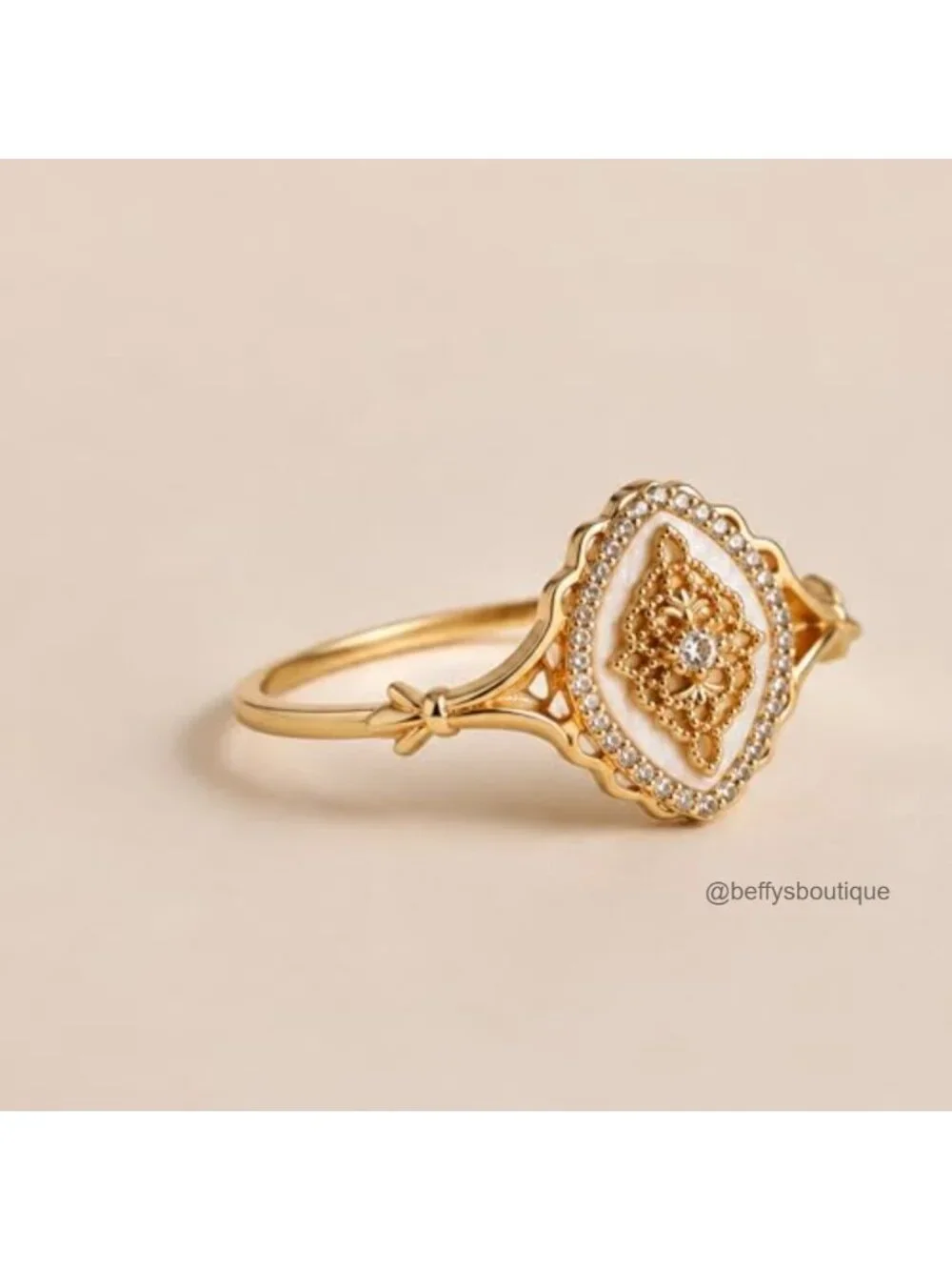 Vintage Art Deco Wave Lace Ring Gold Plated Copper Size 7 Statement Jewelry